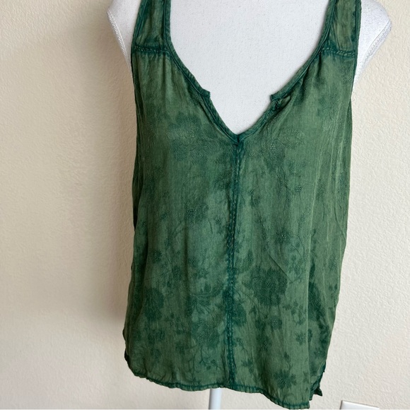 UO Ecoté Green Embroidered Floral V-Neck Racerback Loose Fit Tank Top Blouse - Picture 4 of 11